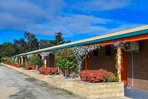 Barooga Country Inn Motel