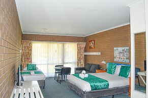 Barooga Country Inn Motel