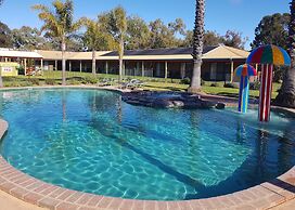 Barooga Country Inn Motel