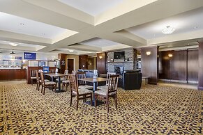 Holiday Inn Express & Suites Slave Lake by IHG