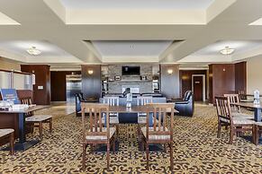 Holiday Inn Express & Suites Slave Lake by IHG