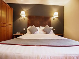 The Gables Hotel