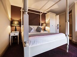 The Gables Hotel