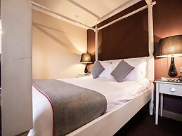 The Gables Hotel