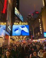 voco Times Square South New York by IHG