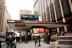 voco Times Square South New York by IHG