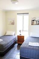 Robetown Motor Inn & Apartments