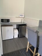 Robetown Motor Inn & Apartments