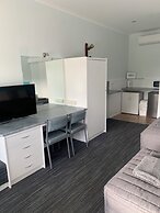 Robetown Motor Inn & Apartments