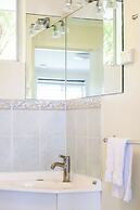 Robetown Motor Inn & Apartments