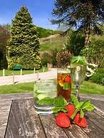 Combe House Hotel