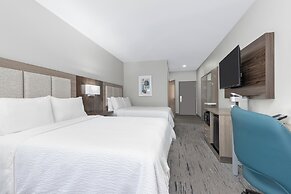 Holiday Inn Express & Suites Granbury by IHG