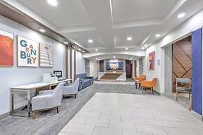 Holiday Inn Express & Suites Granbury by IHG