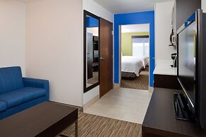 Holiday Inn Express & Suites Pueblo North by IHG