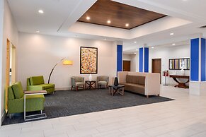 Holiday Inn Express & Suites Pueblo North by IHG
