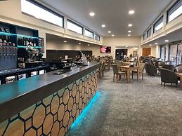 Hawkstone Park Hotel