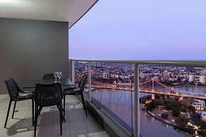 Oaks Brisbane Aurora Suites