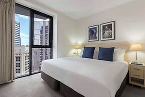 Oaks Brisbane Aurora Suites