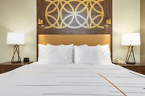 La Quinta Inn & Suites by Wyndham Marble Falls