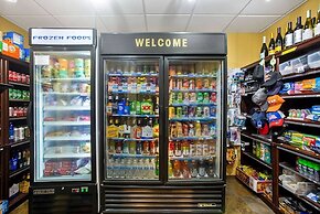 La Quinta Inn & Suites by Wyndham Marble Falls