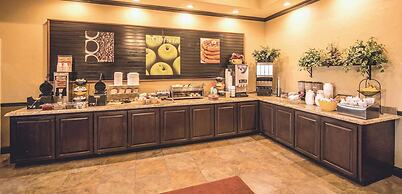 La Quinta Inn & Suites by Wyndham Marble Falls