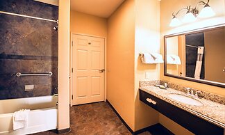 La Quinta Inn & Suites by Wyndham Marble Falls