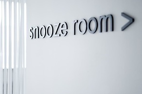Carbon Hotel - Different Hotels