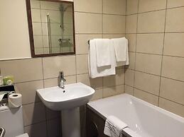 Dalmeny Resort Hotel