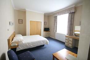 Dalmeny Resort Hotel