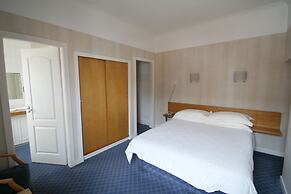 Dalmeny Resort Hotel