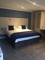 Dalmeny Resort Hotel