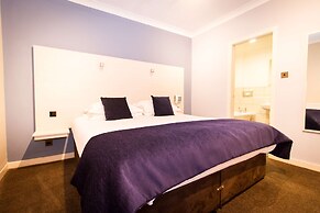 Dalmeny Resort Hotel