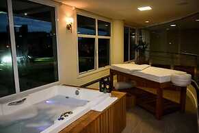 Oceania Park Hotel Spa & Convention Center