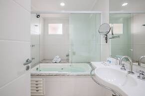 Oceania Park Hotel Spa & Convention Center