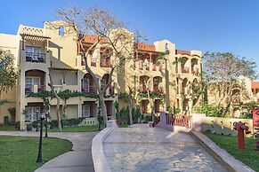 Marina Plaza Hotel, Tala Bay