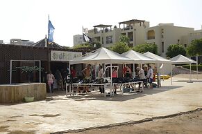 Marina Plaza Hotel, Tala Bay