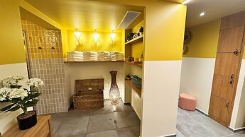 Kyriad Prestige Compiègne Hotel & Spa