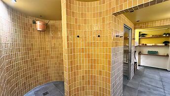 Kyriad Prestige Compiègne Hotel & Spa