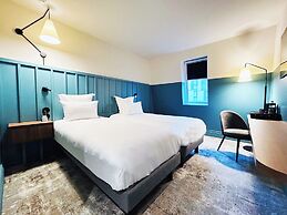 Kyriad Prestige Compiegne