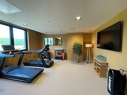 Kyriad Prestige Compiègne Hotel & Spa