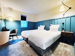 Kyriad Prestige Compiegne
