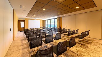 Kyriad Prestige Compiegne