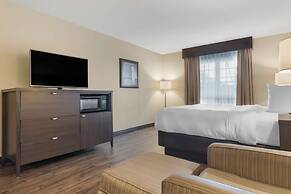 Best Western Plus Saint John Hotel & Suites