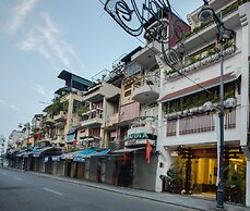 Oriental Suites Hotel & Spa