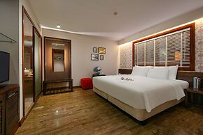 Oriental Suites Hotel & Spa