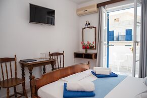 Adonis Hotel Naxos