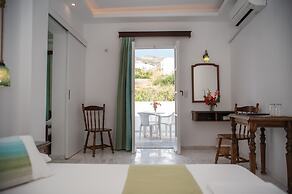 Adonis Hotel Naxos