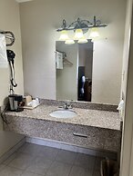 Americas Best Value Inn Edna