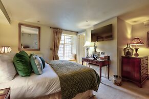 Whitley Hall Hotel