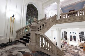 Grand Hôtel Du Tonneau D'Or